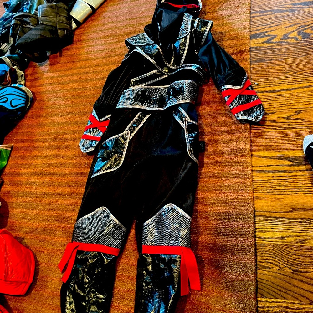 Ninja Halloween costume